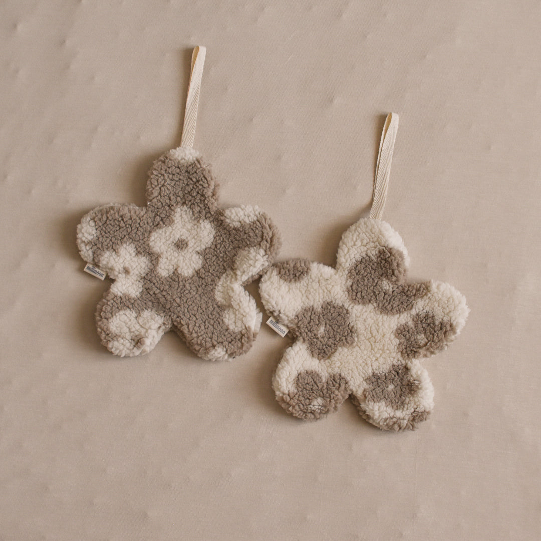 Attache tétine big fleur sherpa daisy ecru taupe