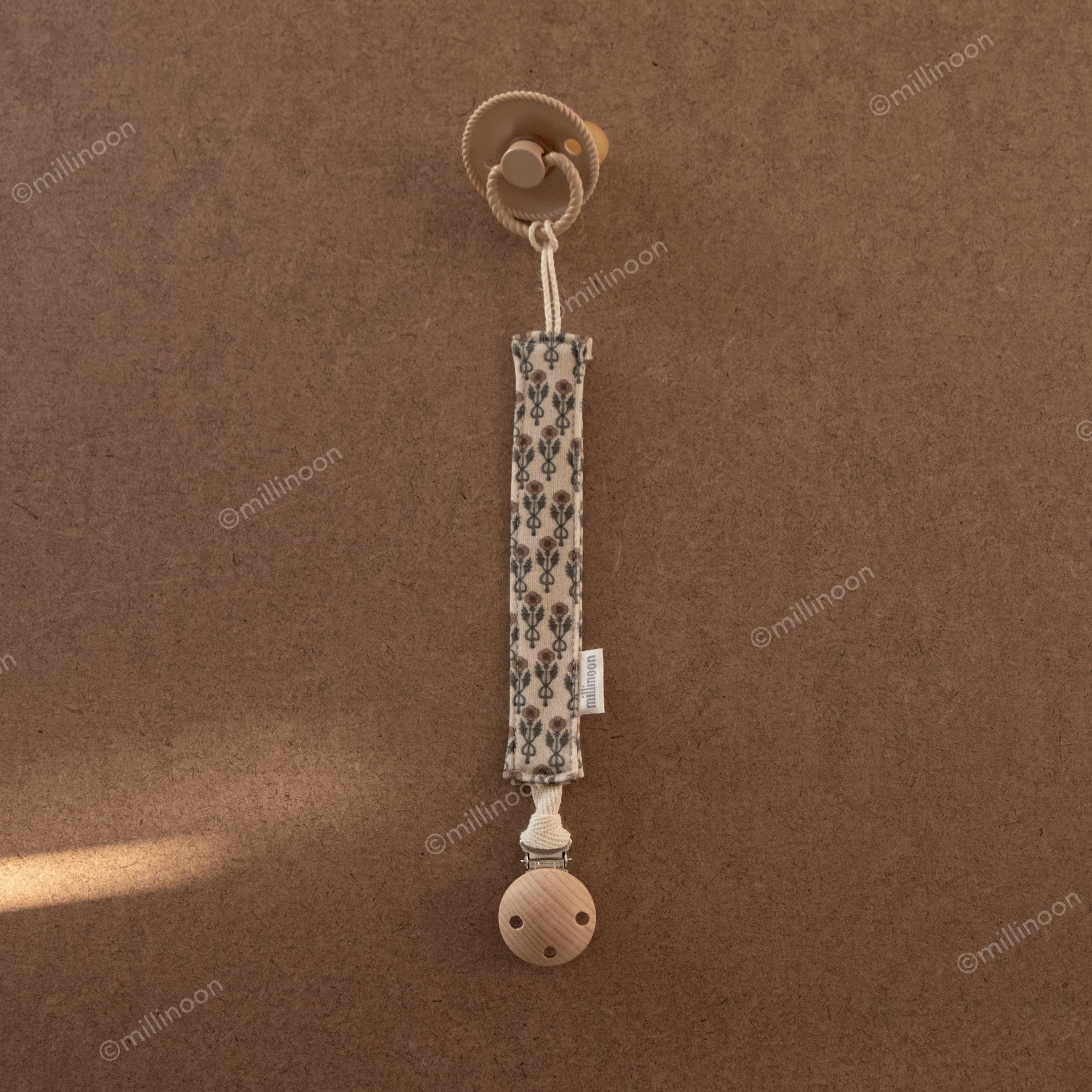 Attache tétine maille coton bio boho