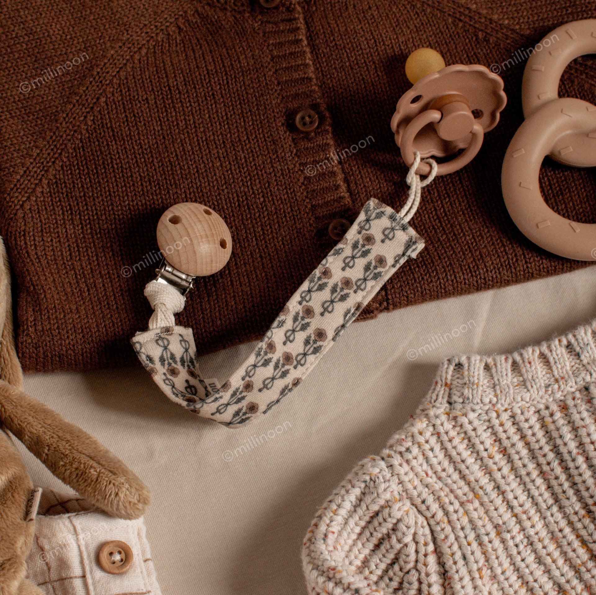 Attache tétine maille coton bio boho