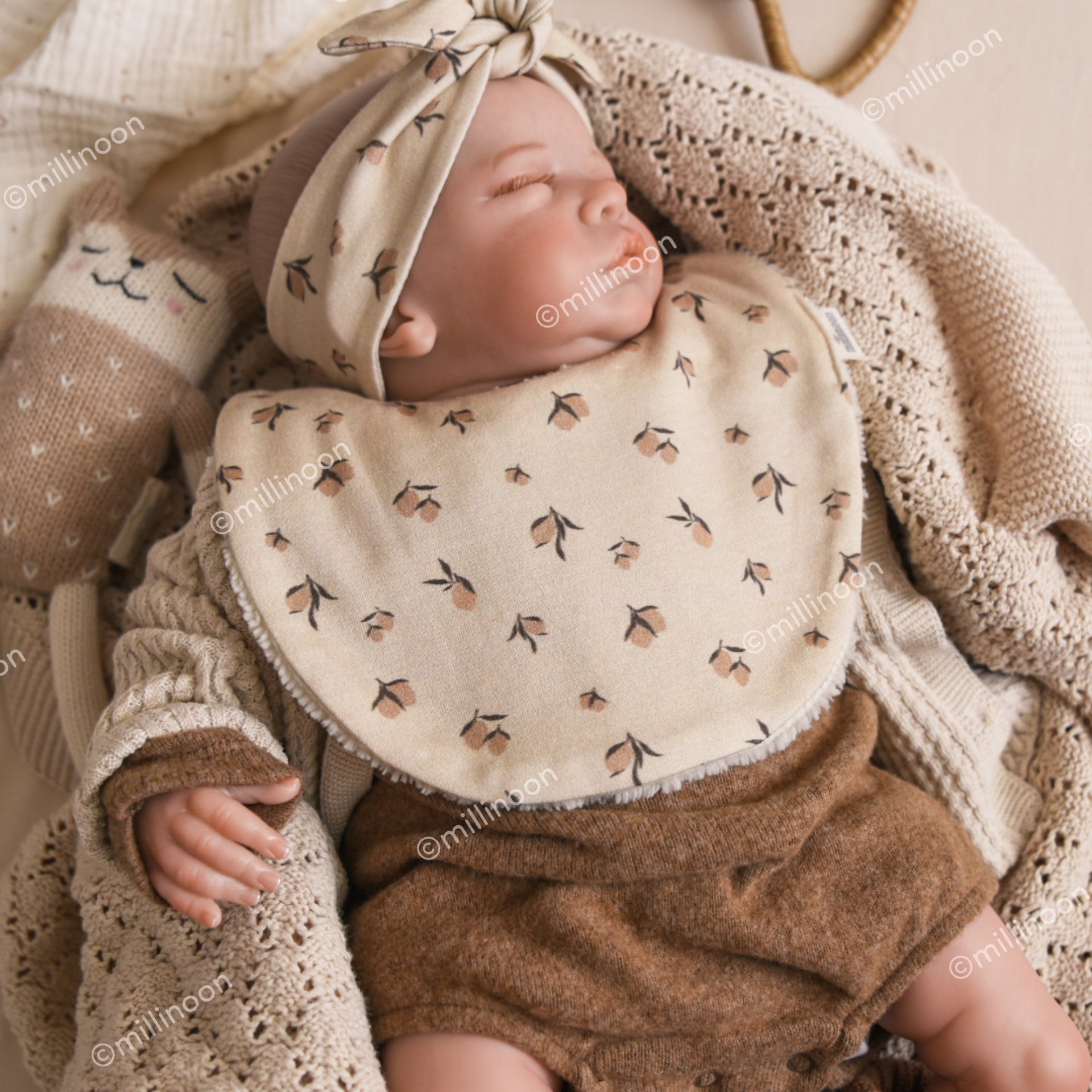 Bavoir maille coton bio citron beige