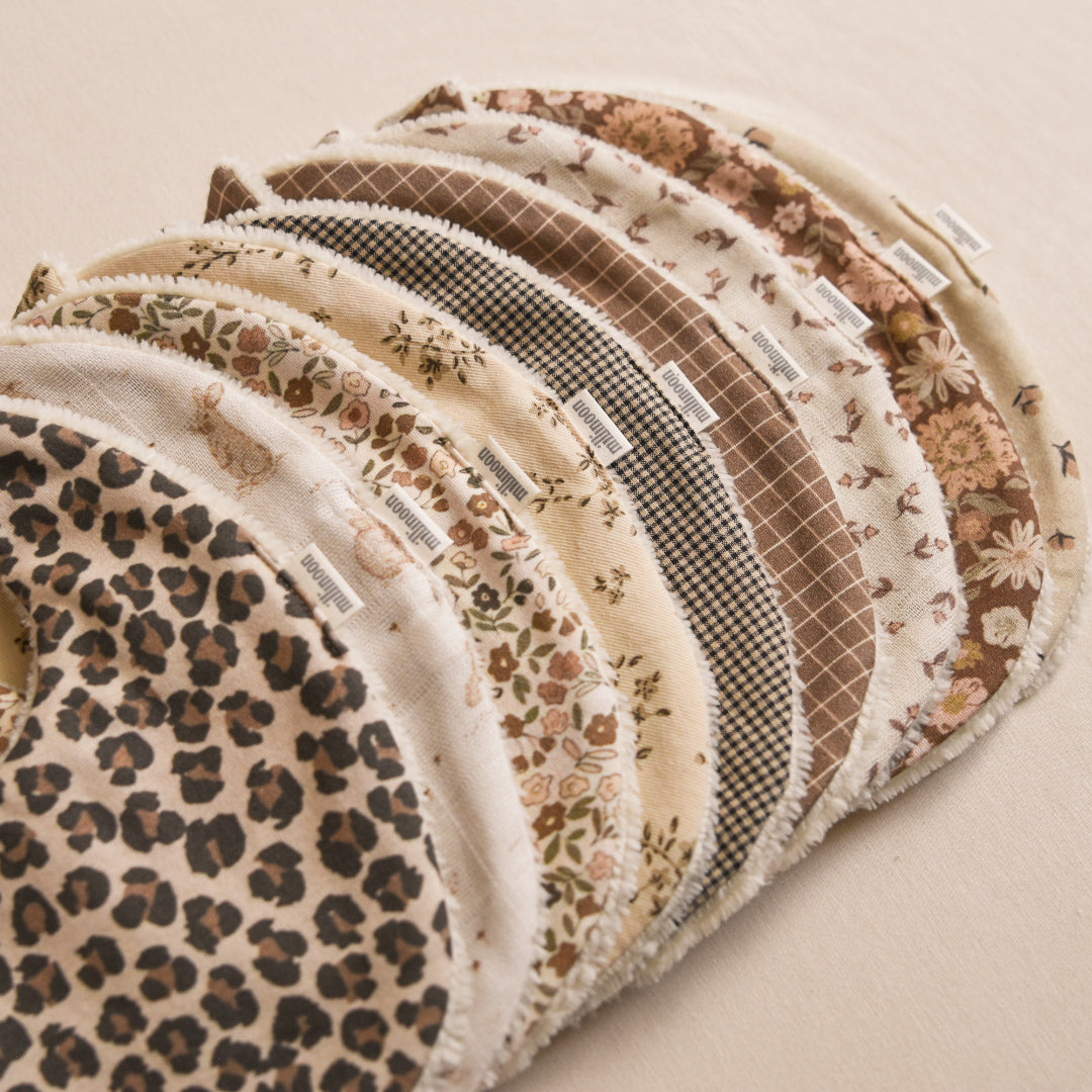 Bavoir maille coton bio carreau marron